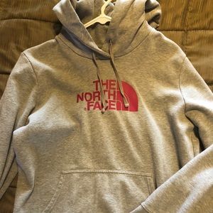 XL north face hoodie